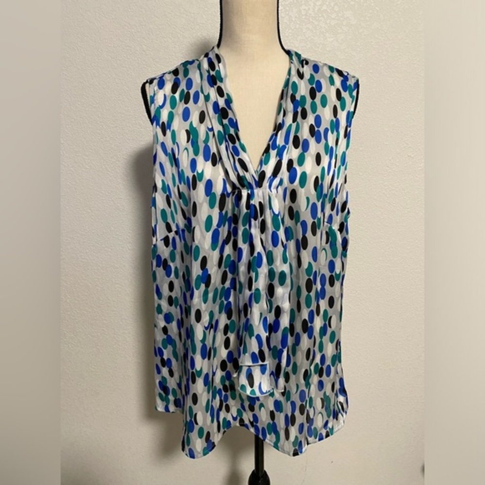 Dress Barn Sleeveless Blouse Top